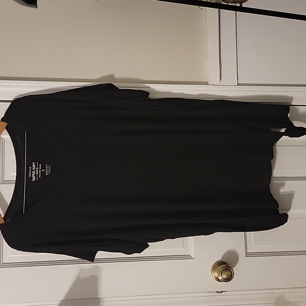 Torrid plus size 5 super soft knit with tie at bottom side.